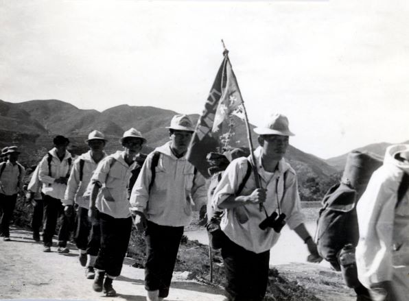 1960. 대구대학 산악부 60km 극복 등행대회(약대 59학번 이성홍 동문)